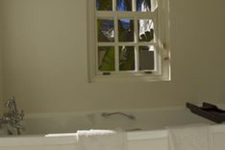 Room 4 of 67