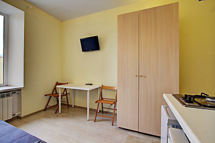 Room 14 of 19