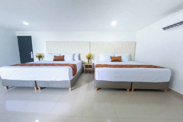 Room 8 of 97