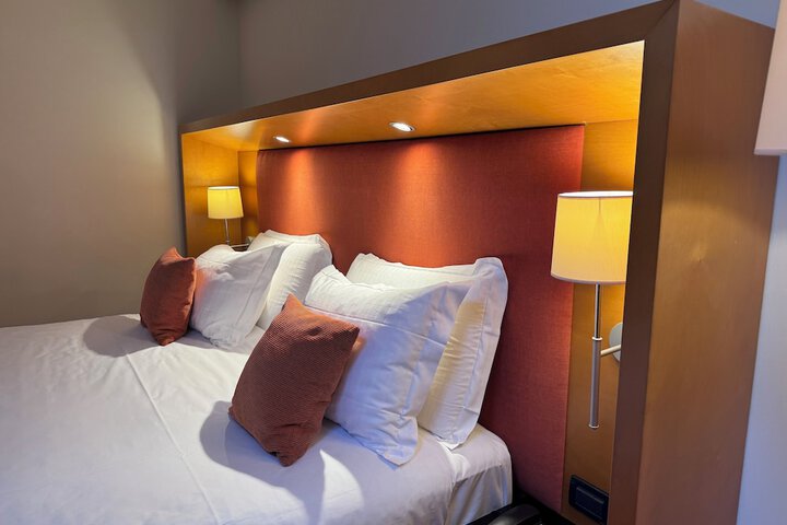 Room 180 of 290