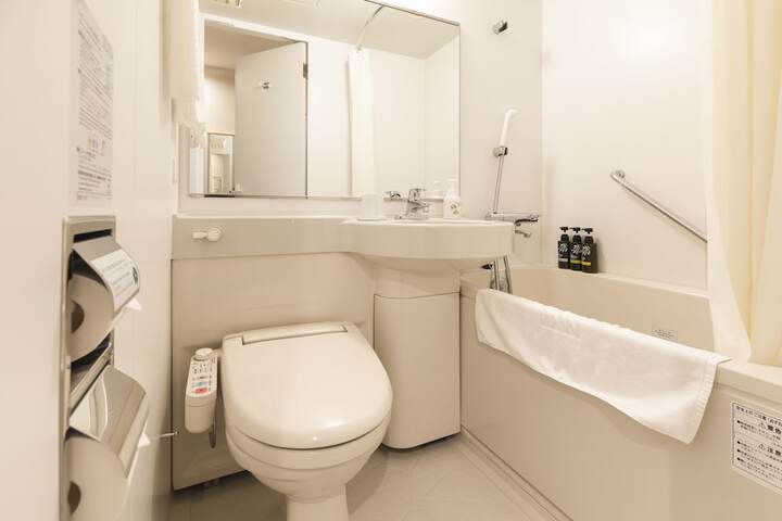 Bath Interior