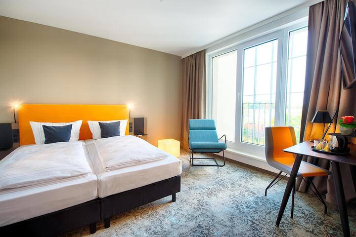 Room 16 of 52
