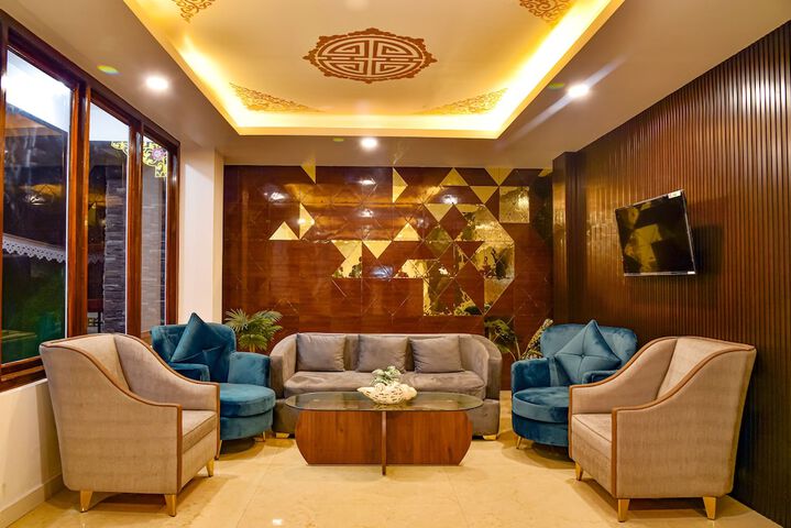 Hotel Interior 10 of 62