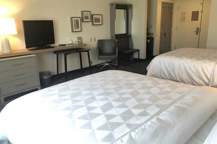 Room 6 of 41