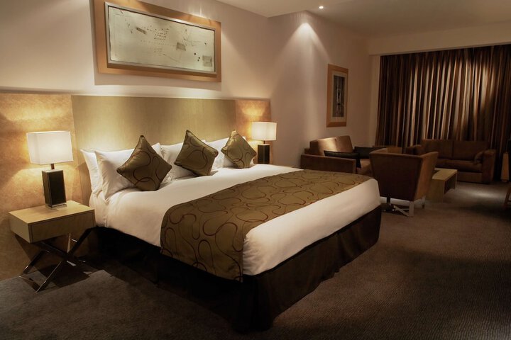 Room 21 of 53