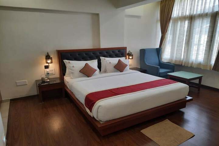 Room 19 of 42