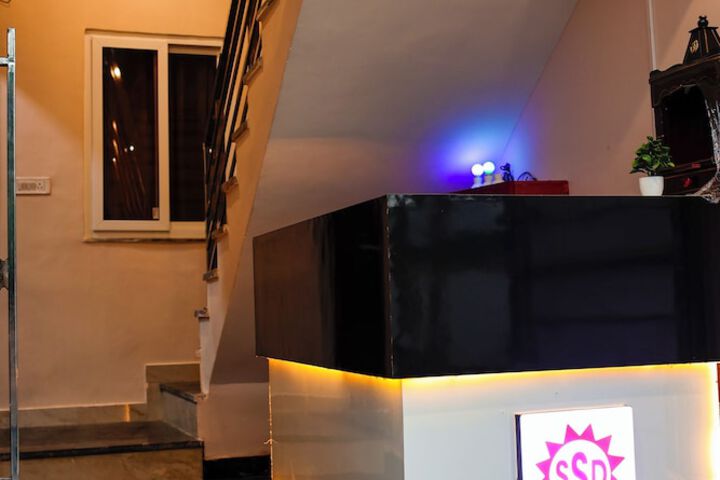 Hotel Saraswati Stay Dham