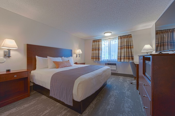 Room 2 of 11