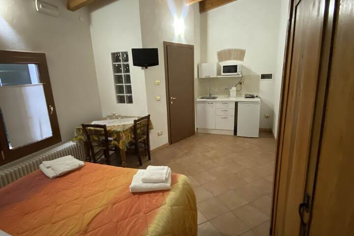 Room 10 of 57