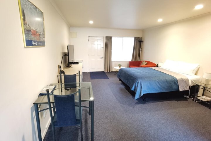 Room 14 of 57