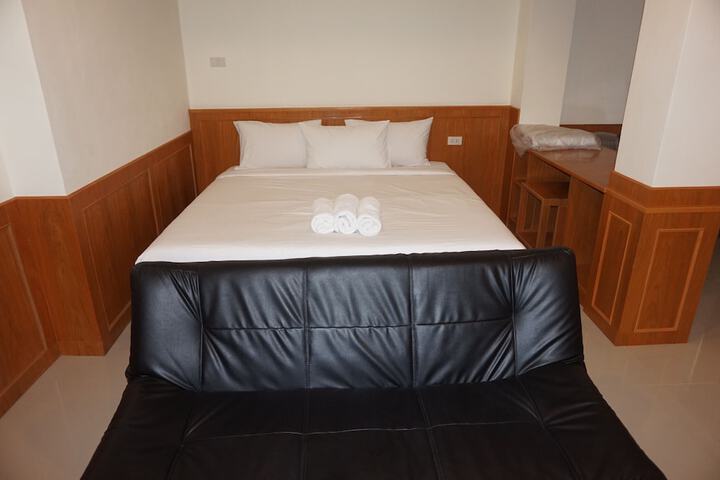 Room 7 of 23