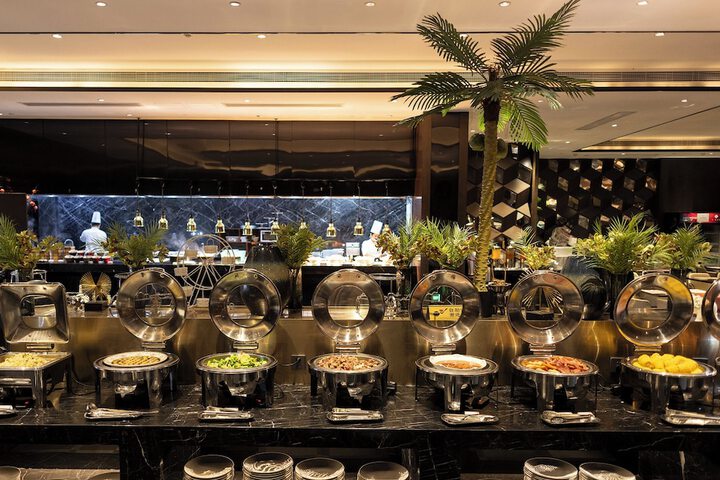 Dining 87 of 124