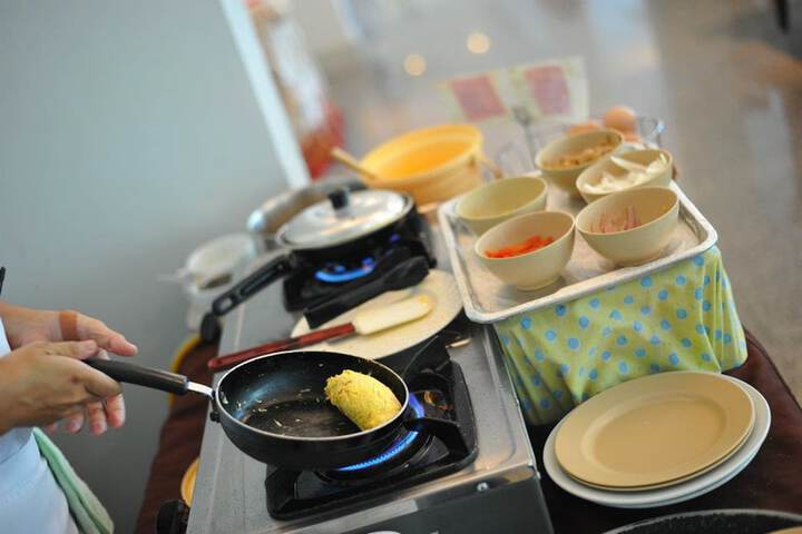 Breakfast/Coffee Service 44 of 52