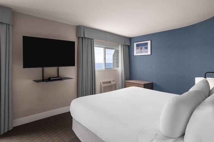 Room 48 of 92