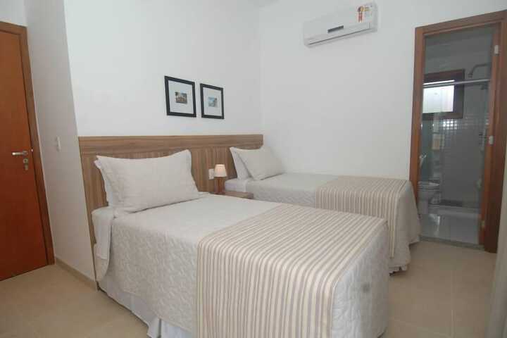 Room 3 of 31