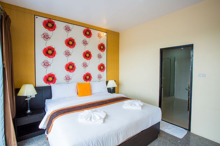 Room 10 of 51
