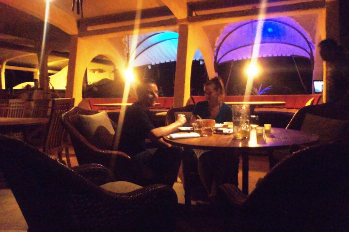 Dining 32 of 59