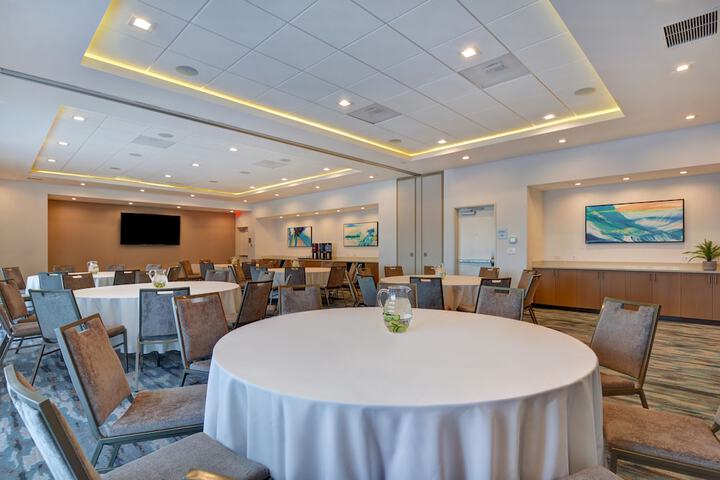 Meeting facility