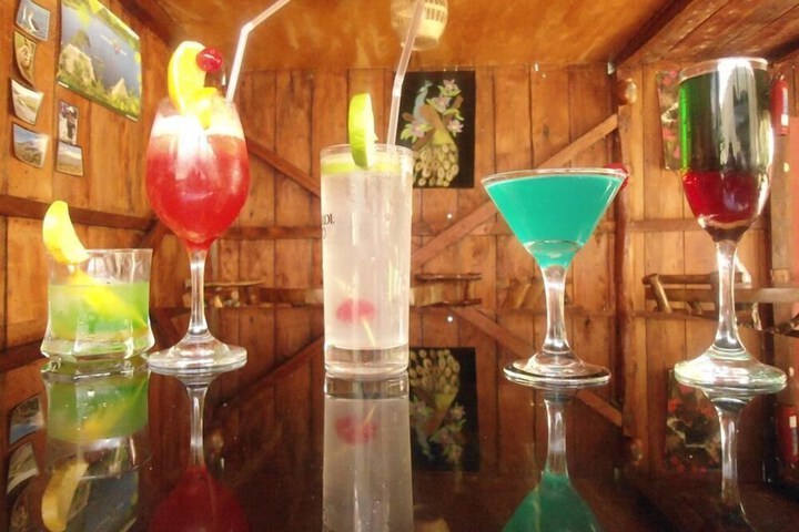 Lounge 79 of 173