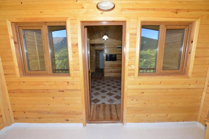 Room 14 of 42