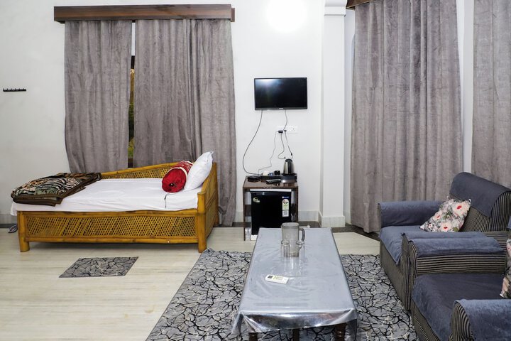 Room 12 of 56