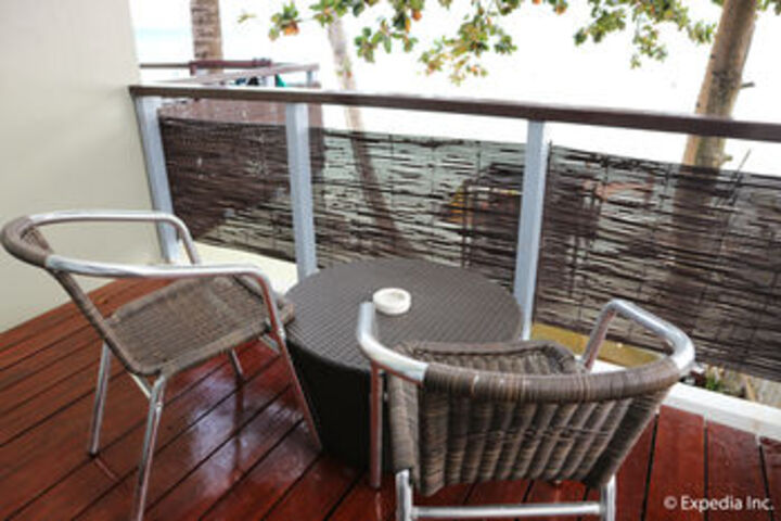Terrace/Patio 32 of 34