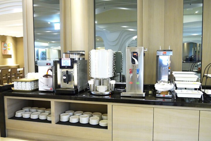 Breakfast/Coffee Service 43 of 58
