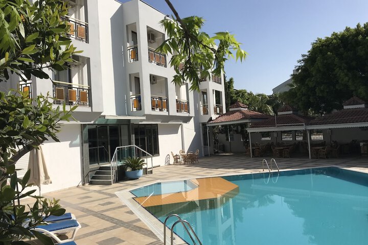 Hotel 3 of 13