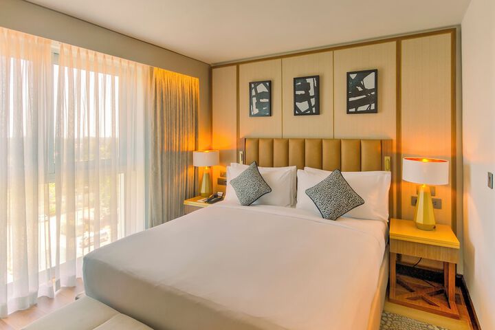 Room 21 of 80