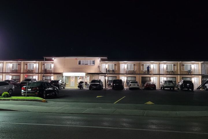 Hotel 32 of 32
