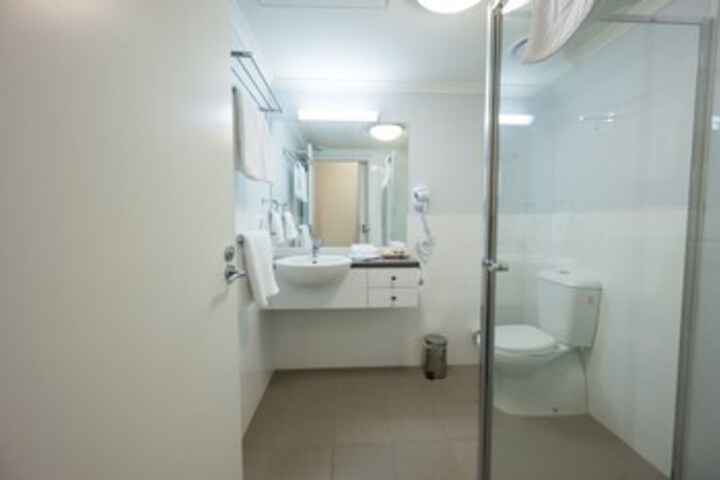 Room 124 of 210