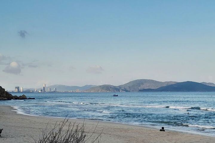 Beach 22 of 33