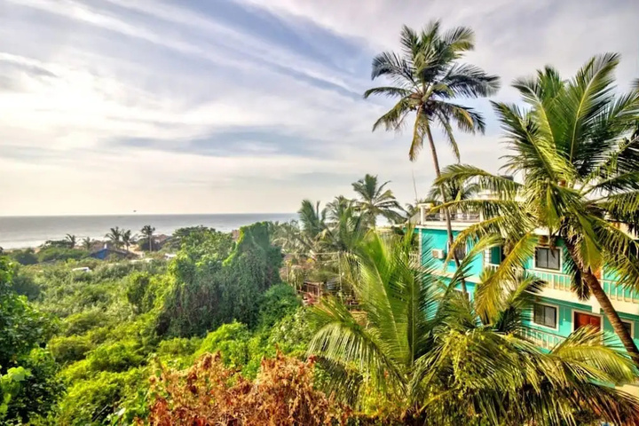 OYO Premium Calangute Holiday Street