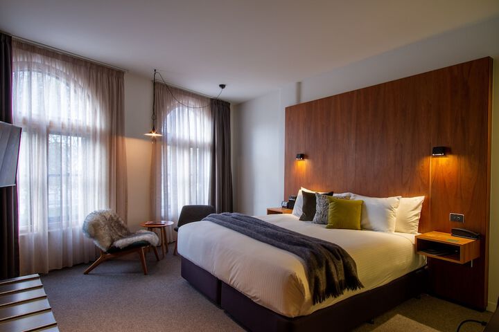Room 25 of 56