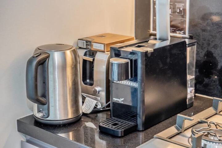 Breakfast/Coffee Service 6 of 13