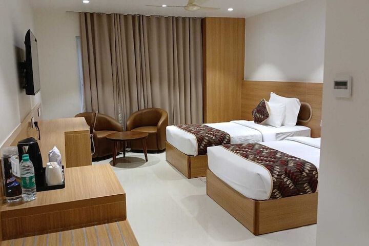 Room 15 of 21