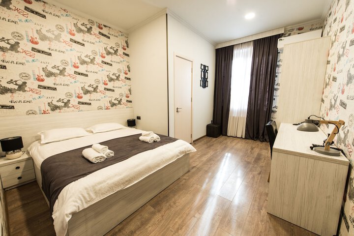 Room 7 of 22