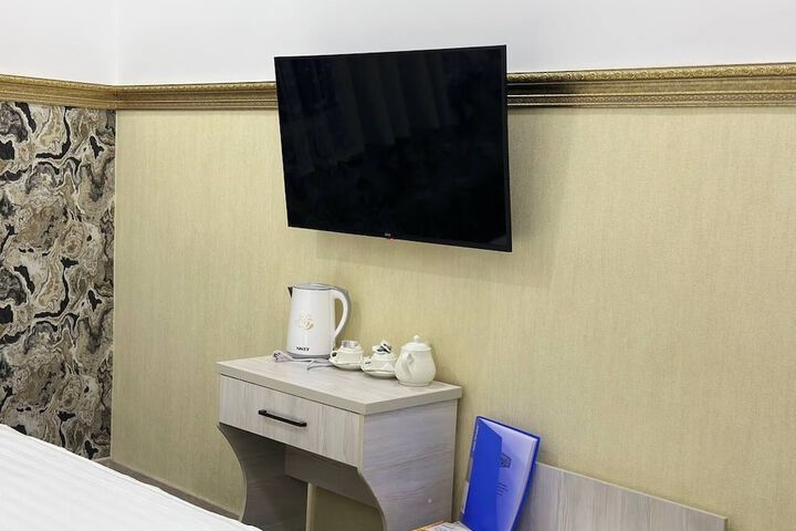 Room 18 of 24