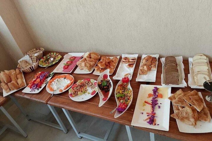 Dining 54 of 58