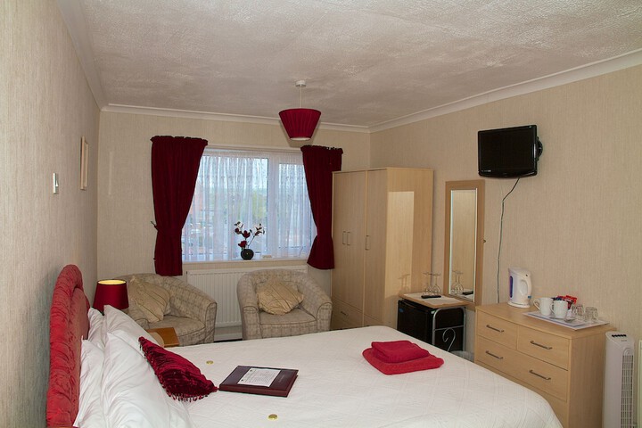 Room 6 of 48