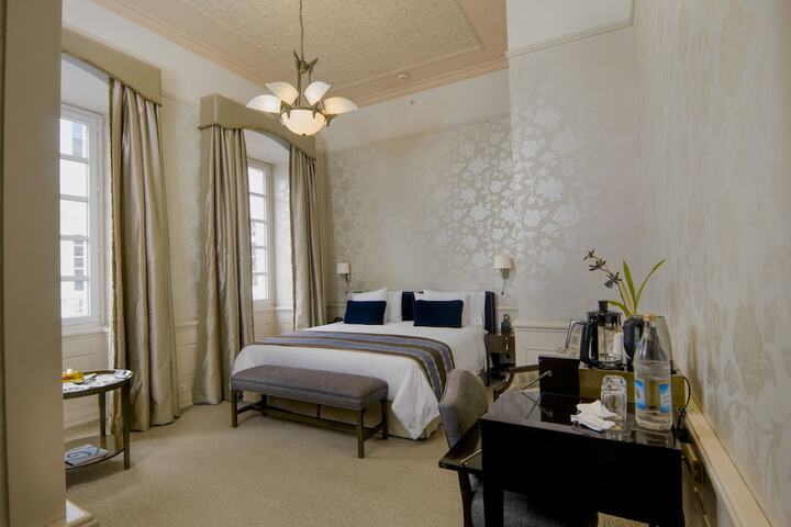 Room 17 of 63