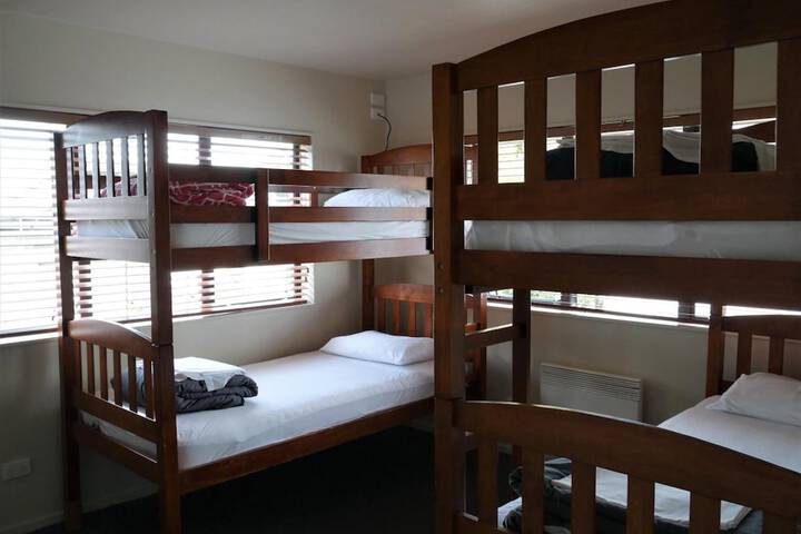 Room 28 of 55