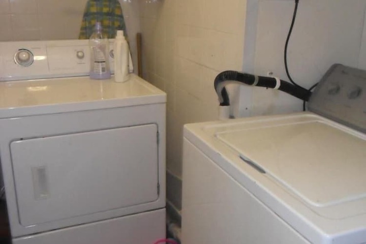 Laundry 9 of 23