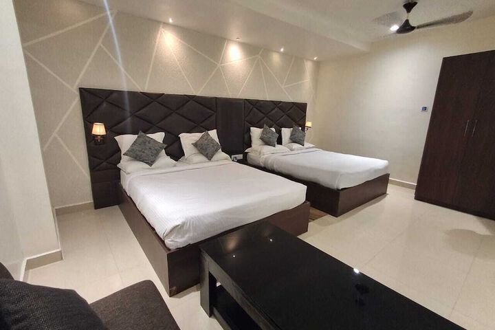 Room 22 of 31