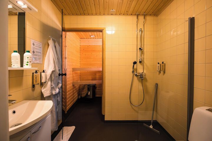 Room 19 of 43