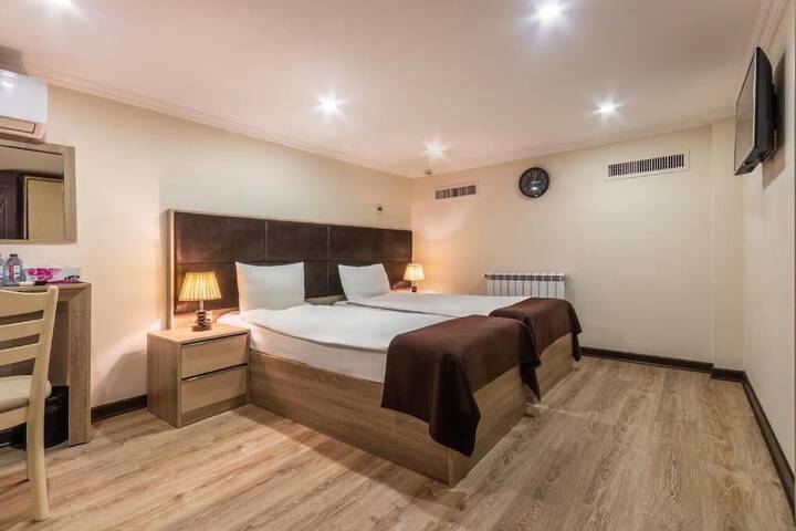 Clover Hotel Baku