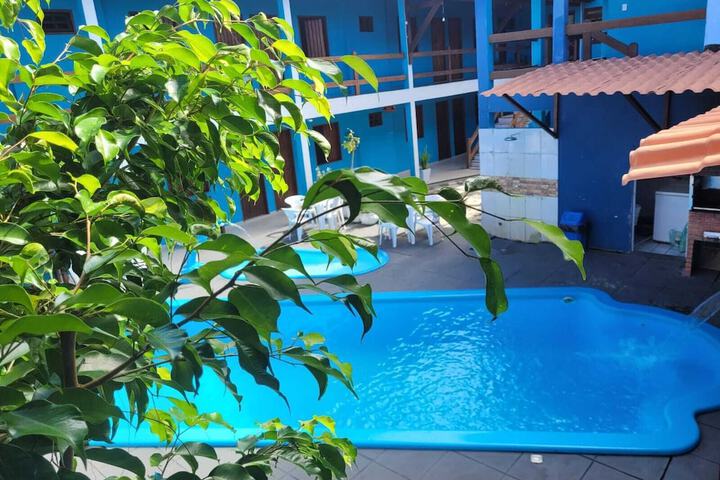 Pool 5 of 7
