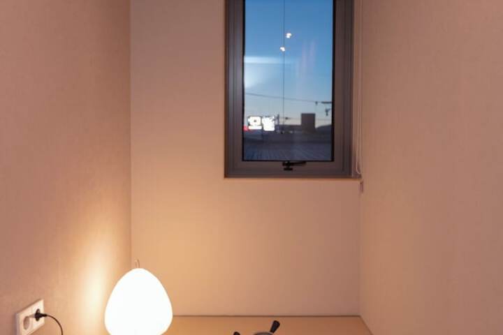 Room 20 of 85