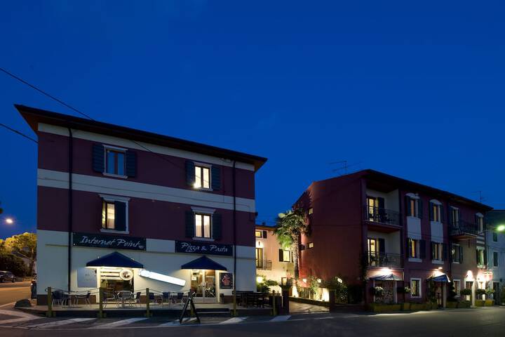 Hotel 62 of 67