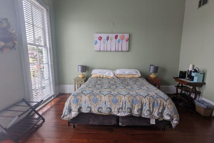 Room 14 of 27